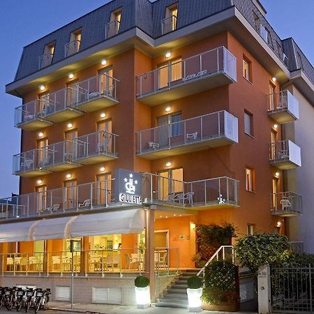 Hotel Giulietta Сенигаллия Экстерьер фото