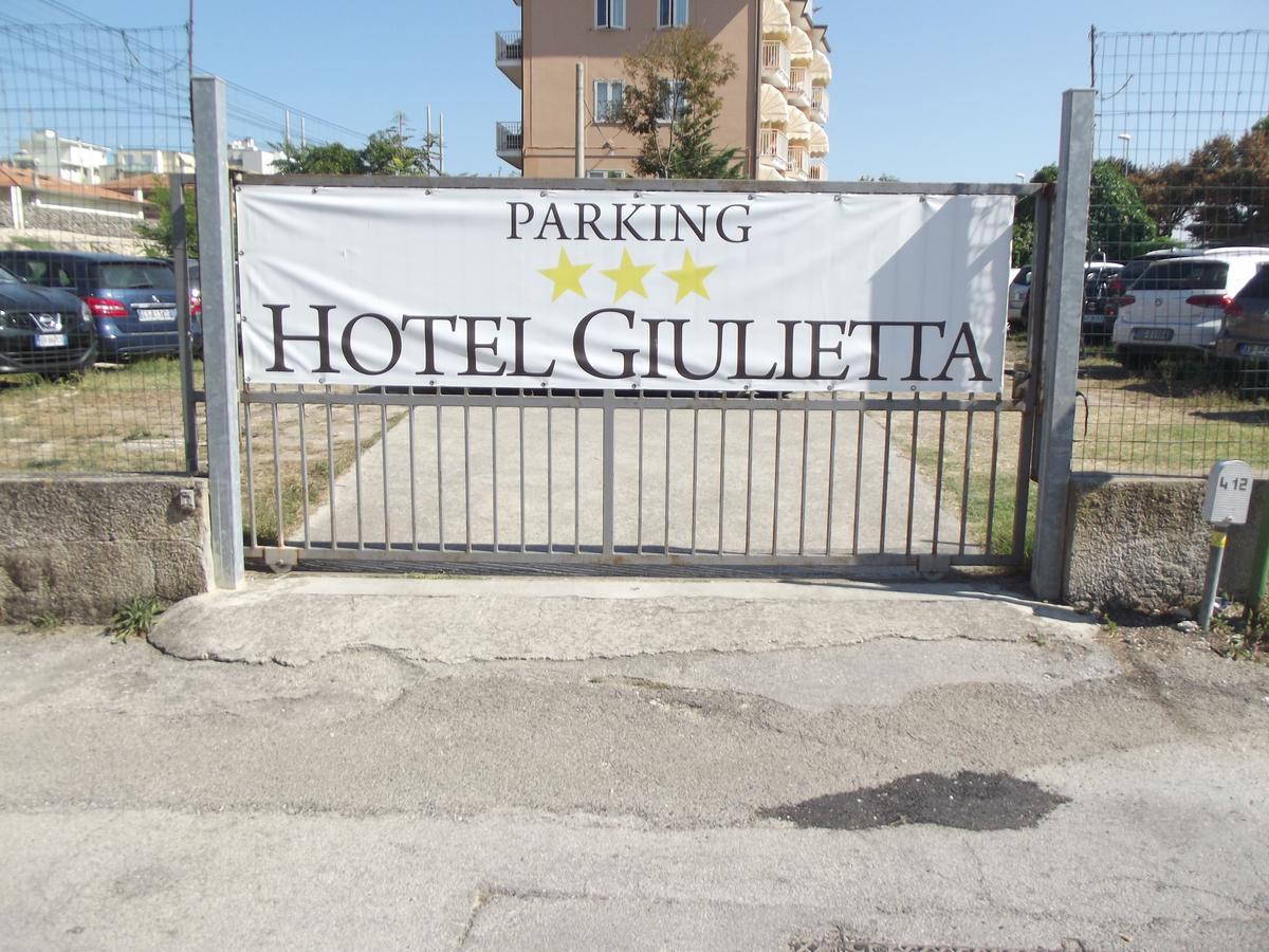 Hotel Giulietta Сенигаллия Экстерьер фото